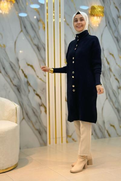 Leila Hırka  Lacivert