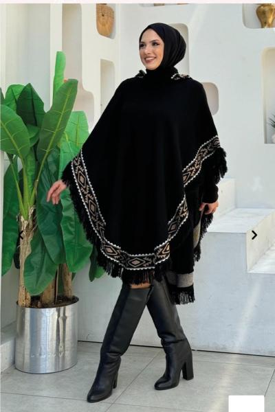 Püsküllü panço Siyah